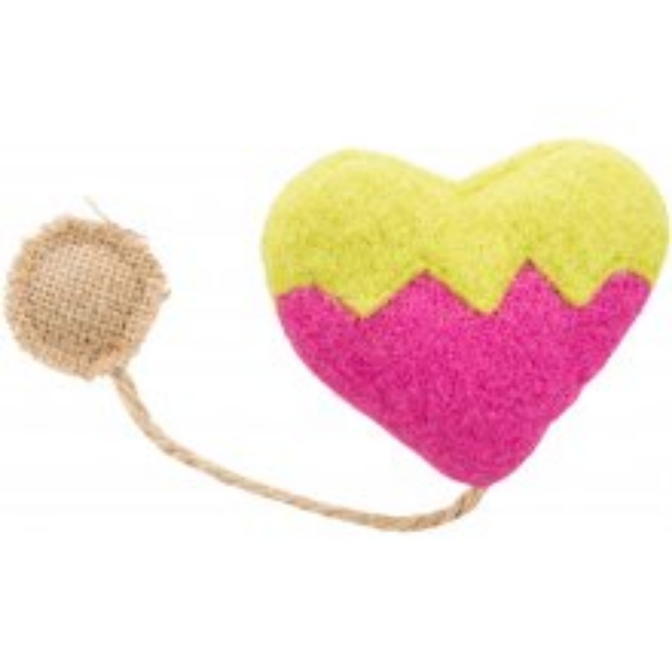 Picture of Trixie  Heart Fabric Catnip 8 Cm-18 Cm